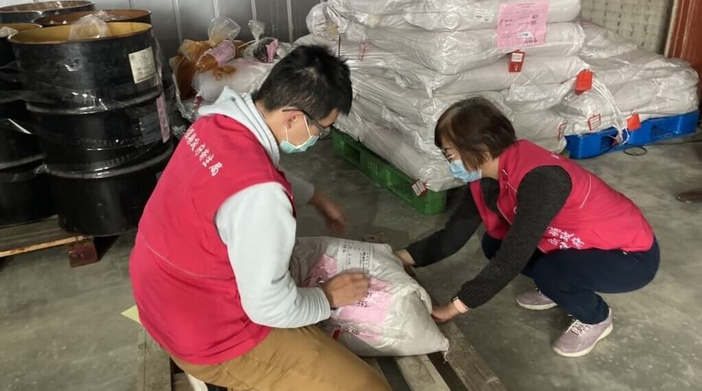 Nearly 9,000 kg of tainted chili powder used in food made in Nantou