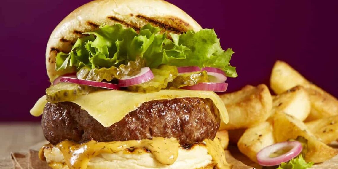 A cultivated meat burger