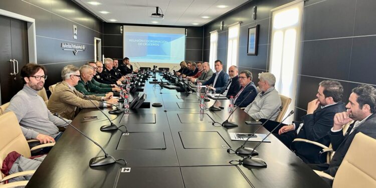 La Autoridad Portuaria acoge una reunión para la coordinación de los servicios para la llegada de los cruceros a Melilla – Cope Melilla