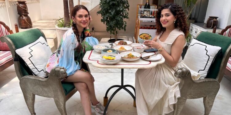 These Are The Street Foods That Aditi Rao Hydari Enjoys The Most
