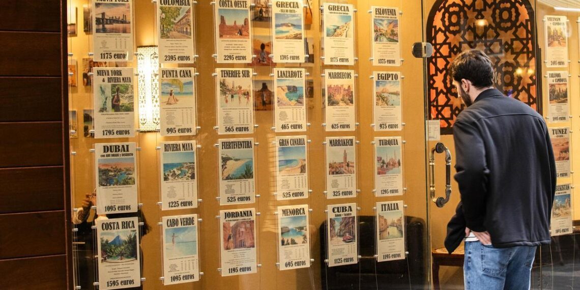 Las agencias de viajes de A Coruña capean la inflación: la demanda para Semana Santa se mantiene