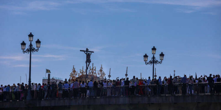Las agencias de viajes andaluzas esperan una Semana Santa similar a la de...