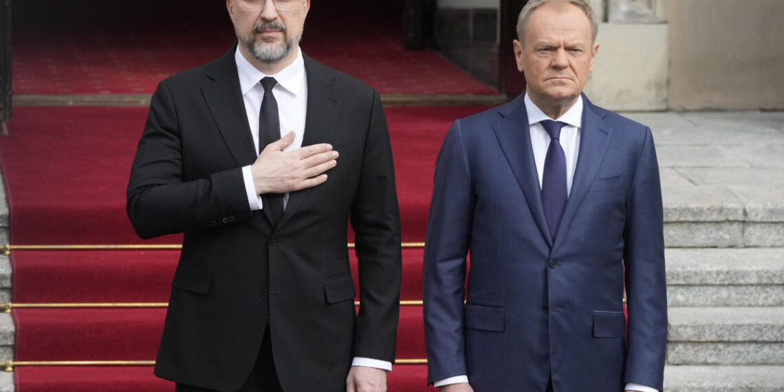 Poland and Ukraine leaders discuss regulating Ukrainian food imports to ease farmer discontent