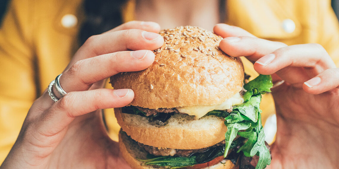10 Inflammatory Foods To Avoid This Spring If You Want To Shed Pounds & Fight Weight Gain