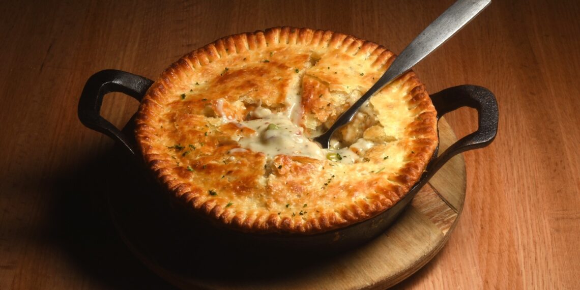 4 Chain Restaurants With The Absolute Best Chicken Pot Pie And 4 With The Worst