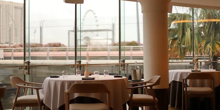 Food Scoops: Best Business Lunch Restaurants In Singapore