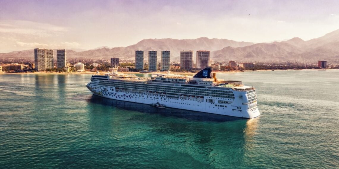 Viajes de altamar: ¿Cuál es la mejor temporada para viajar en crucero en 2024?