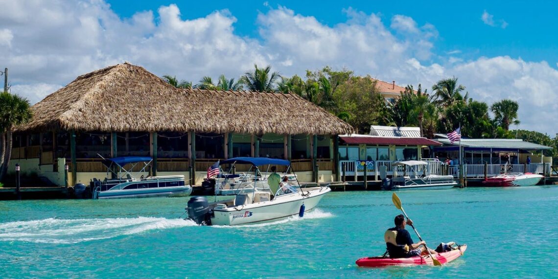 Best waterfront restaurants in Florida for food, drinks and fun