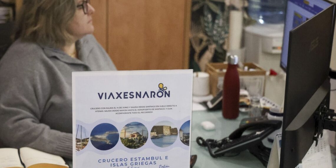 Vuelo directo a Atenas desde A Corua y crucero por el mar Egeo, el paquete vacacional que ofrece una agencia de Narn que causa furor