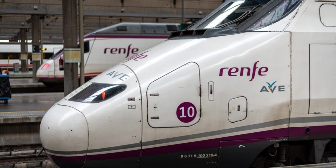 Renfe lanza billetes a 25 euros para viajar de Madrid a Asturias