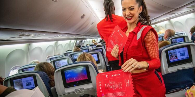 Sir Richard Branson y Virgin Voyages sorprenden a algunos miembros de Delta SkyMiles con vacaciones gratis
