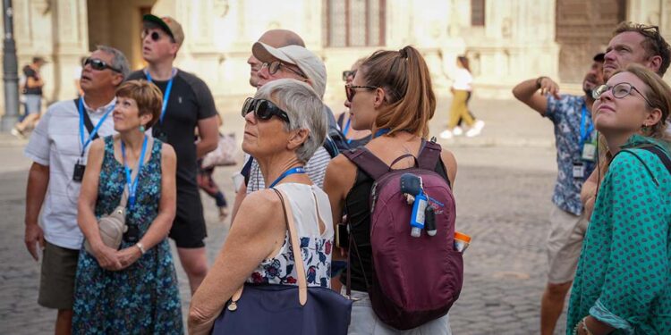 Supone el 3,4% del total de los 185,8 millones de desplazamientos llevados a cabo por parte de los españoles, por encima de 2022, pero por debajo de 2018 y 2019.