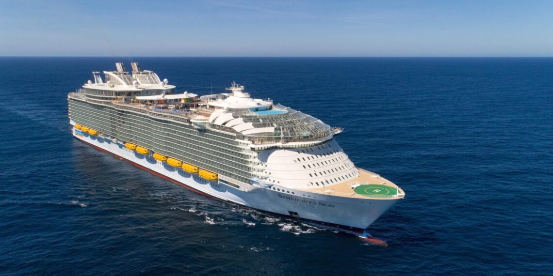 Una joven descubre una cámara oculta en el baño de su habitación en un crucero de Royal Caribbean