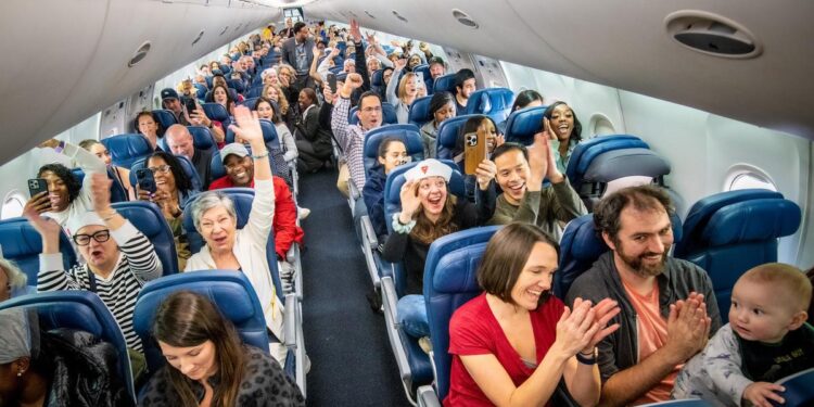 Virgin Voyages regala viajes en cruceros desde San Juan a los pasajeros de Delta