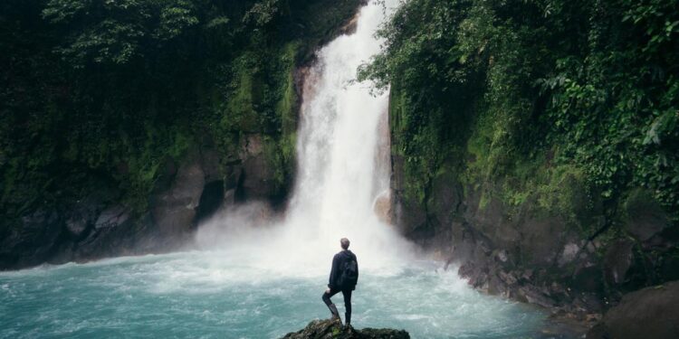 ¿Viajas solo? El mejor destino del mundo para tu primer viaje