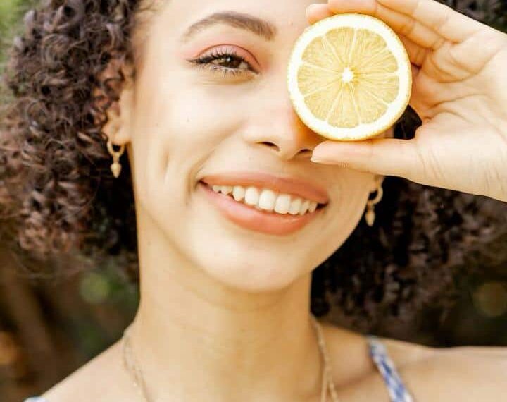 10 Foods That Make Your Skin Glow Naturally