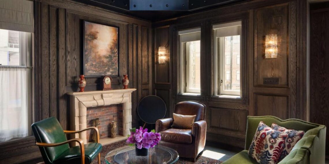 10 Of The Most Romantic NYC Hotels Worth A Stay In 2024