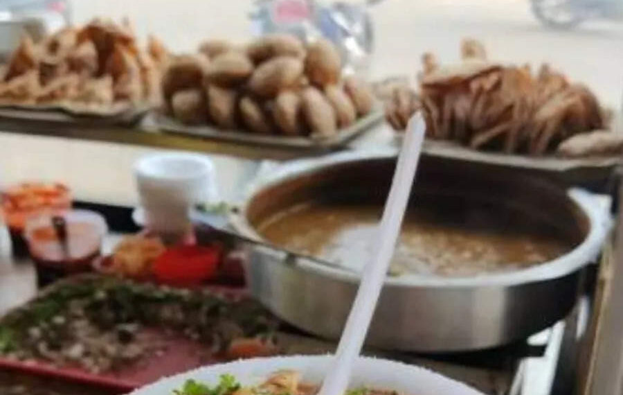 ​Foods to Avoid in Summer: 8 Street Foods You Must Avoid This Summer To Prevent Digestive Issues