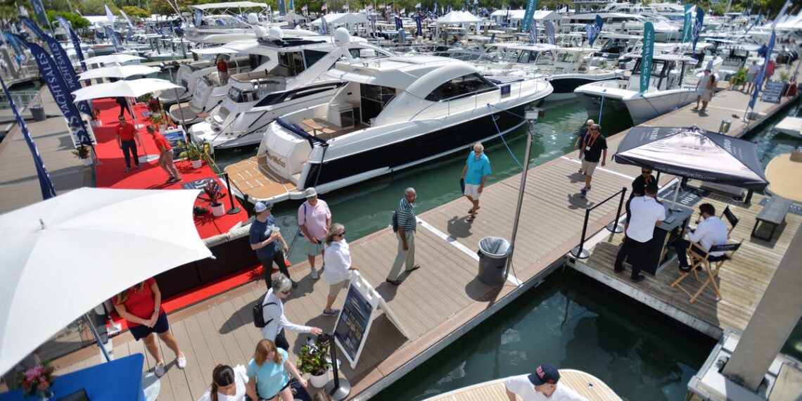 Waterfront festivities among fun things to do in Sarasota this weekend