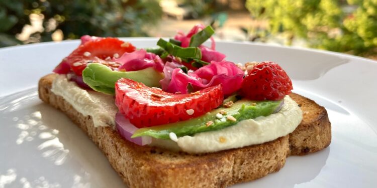 Spicy Moon Foods' Anu Moon uses their artistic background to craft piquant plates