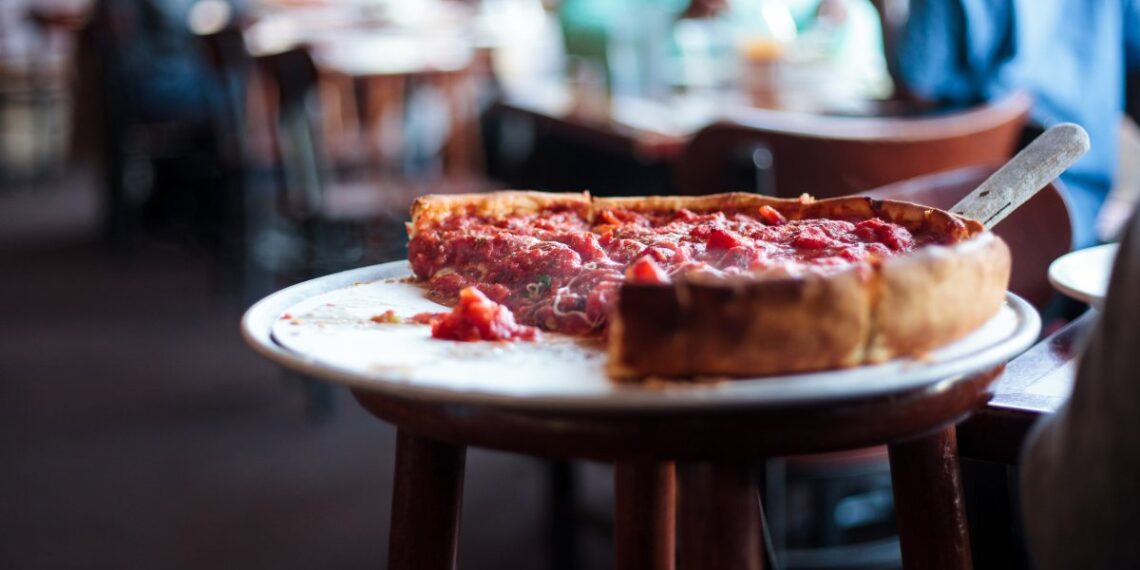 New Yelp ranking names restaurant with ‘best Chicago-style pizza’ – and it’s in California – NBC Chicago