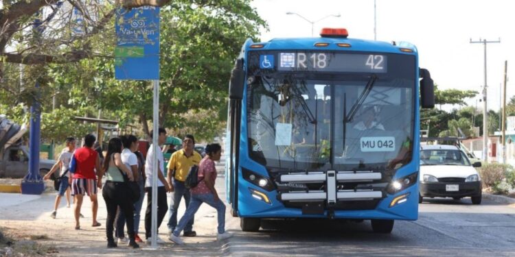 Inicia operaciones la ruta 42 Sur-Cielo Alto de Va y Ven con viajes gratis en Mérida