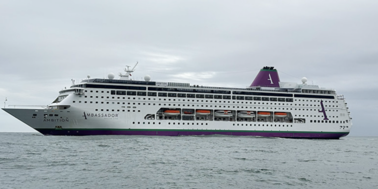 Puerto de Cork marca inicio de temporada de cruceros 2024