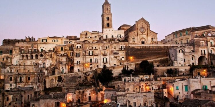 te alojarás en una habitación de 10.000 años de antigüedad