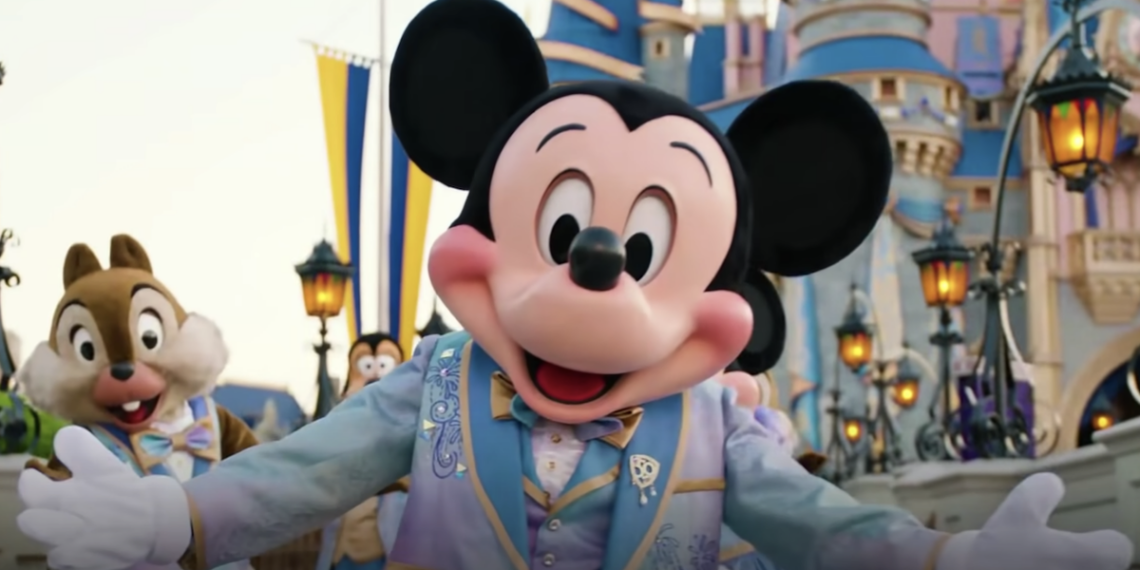 Disney World's Best Restaurant Just Made Theme Park History And Now I Really Wish I Could Afford To Eat There
