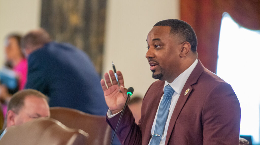State Senate advances bill to ban food additives linked to health problems