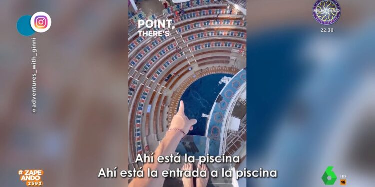 El espectacular salto de una saltadora olímpica desde el trampolín de un crucero