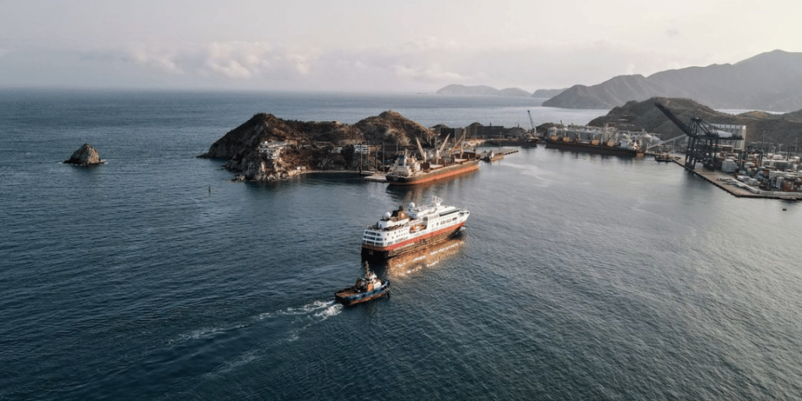 El crucero FRAM arribó al Puerto de Santa Marta por primera vez