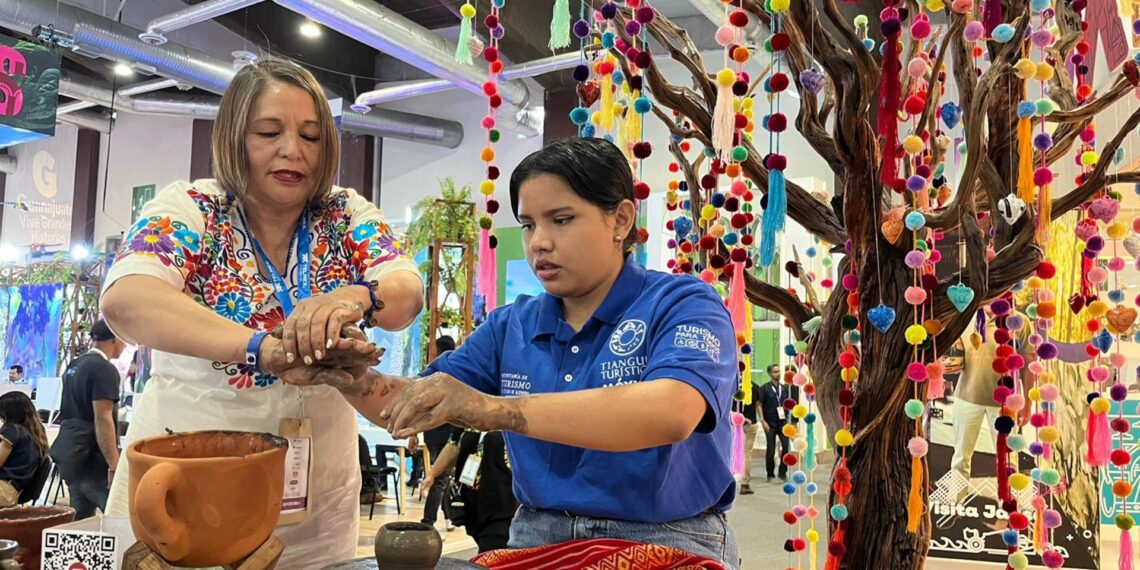 La industria turística, una oportunidad para el desarrollo de las mujeres jóvenes en la CDMX