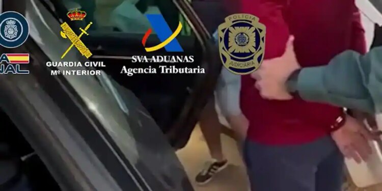 Reuniones en Chipiona, viajes, coches y relojes... la 'vida de narco' que destapó a los Río Grande y al 'Piraña'