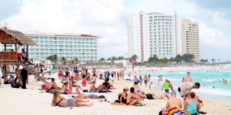 De viajes y turismo, 1 de cada10 dólares que genera Quintana Roo: WTTC