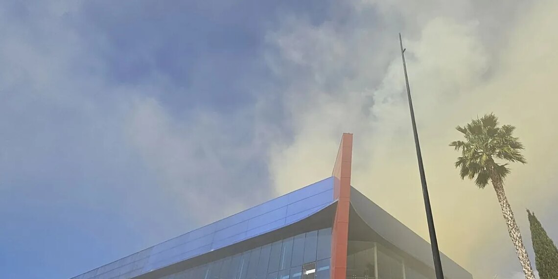Incendio en la planta de Vicky Foods en Gandía