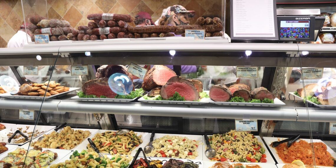 Food inspectors find expired deli items at Springfield grocery store