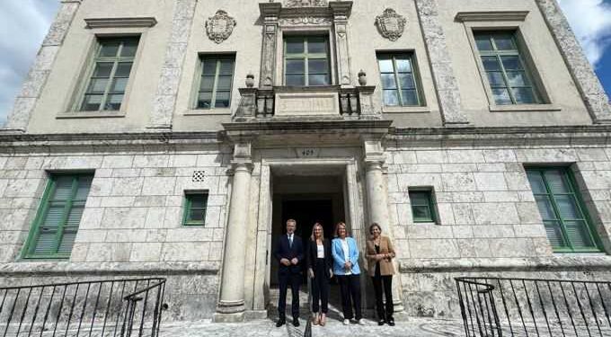 La alianza entre Motril y la capital granadina llega a la mayor feria de...