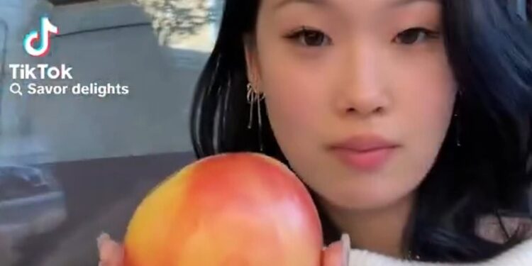 Whole Foods shopper is left in disbelief after paying $7 for an APPLE as she posts expletive-ridden rant