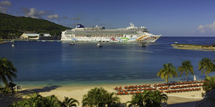 Ministerio de Turismo de Jamaica refuerza su presencia con líneas de cruceros