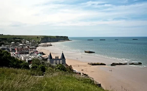 Crystal lanza viaje que sigue camino de las fuerzas aliadas en la Segunda Guerra Mundial