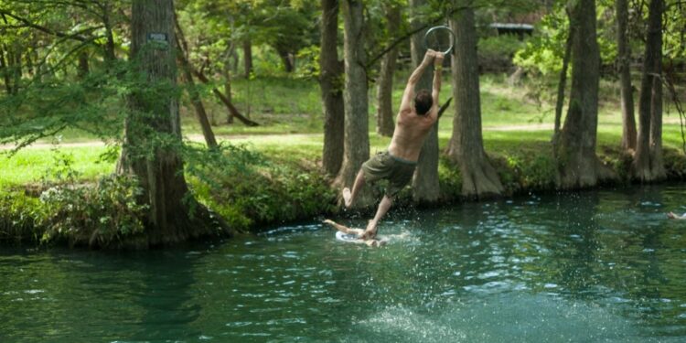 Ciudades pequeñas de Texas con los mejores cuerpos de agua, según expertos