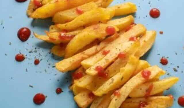 7 Foods You Must Avoid While Stepping Out In The Sun