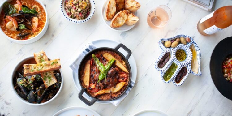 The 9 Best Restaurants In Hermosa Beach - Los Angeles