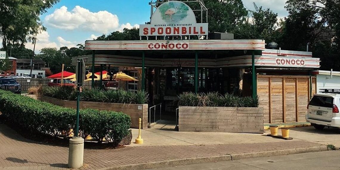 The Top 6 Outdoor Dining Restaurants in Lafayette, Louisiana