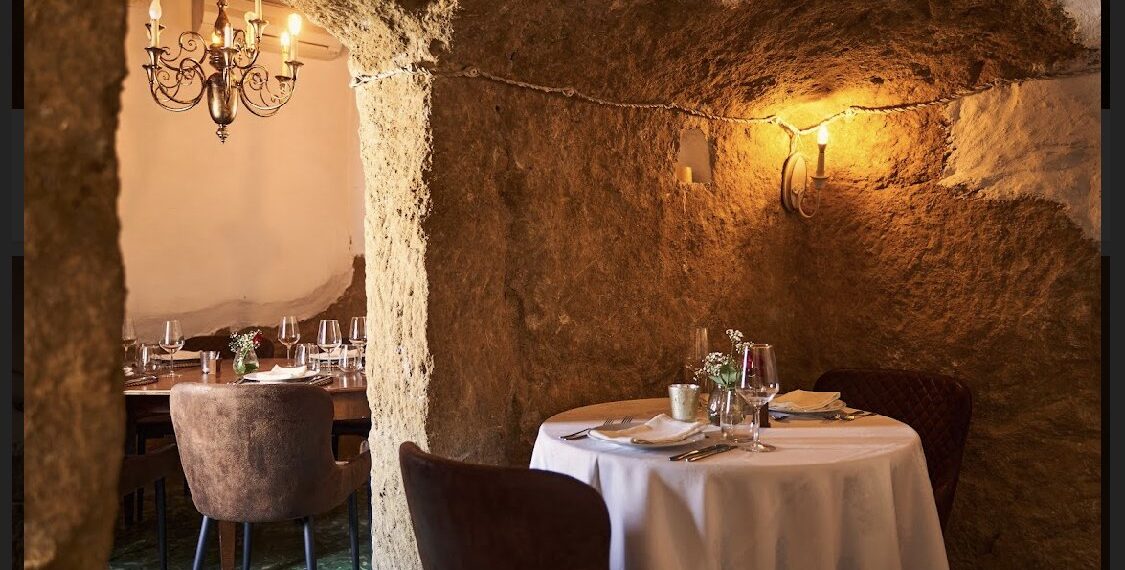 best cave restaurants Spain