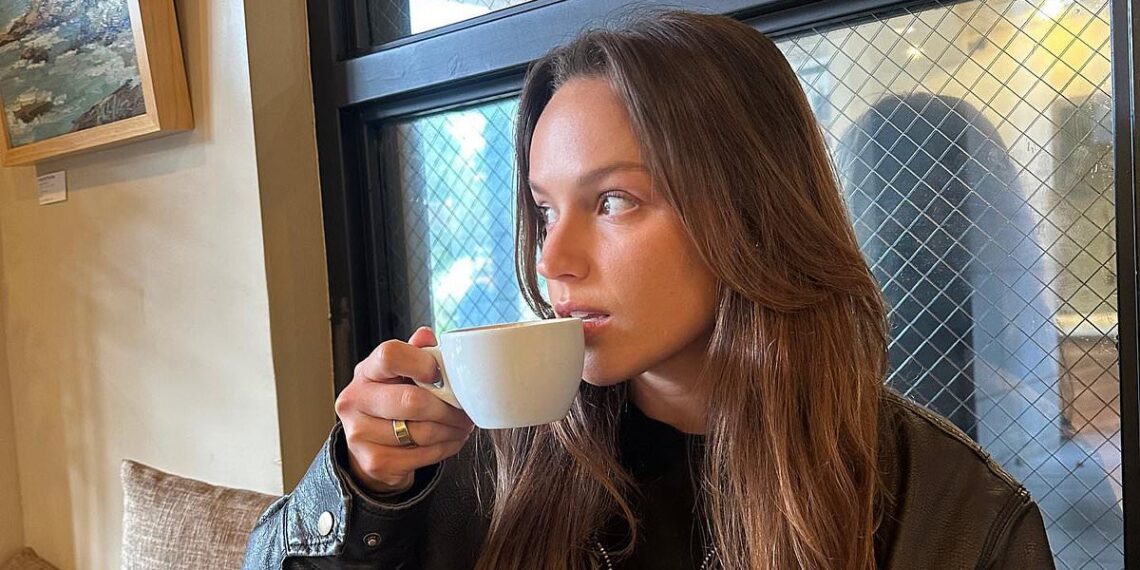Nutritionists reveal the best FOODS to eat if you want to eradicate acne and get glowing skin
