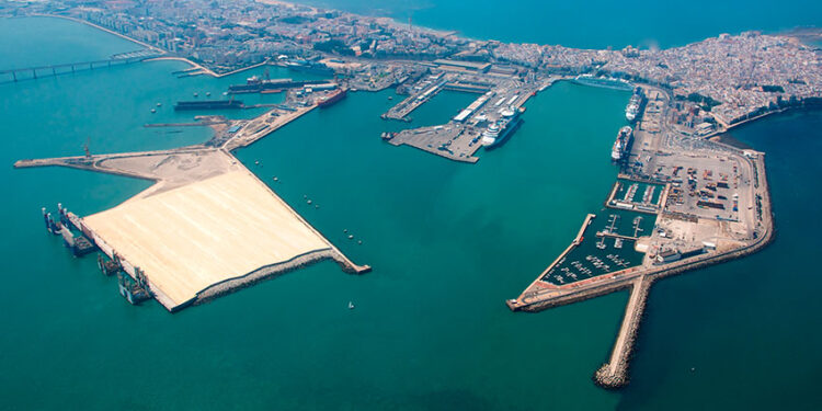 Modernizan la terminal de cruceros en el Puerto de Cdiz con tecnologa elctrica de vanguardia