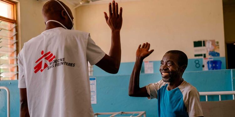 Los agentes podrán canjear su saldo en Amazon o hacer donaciones a la entidad.