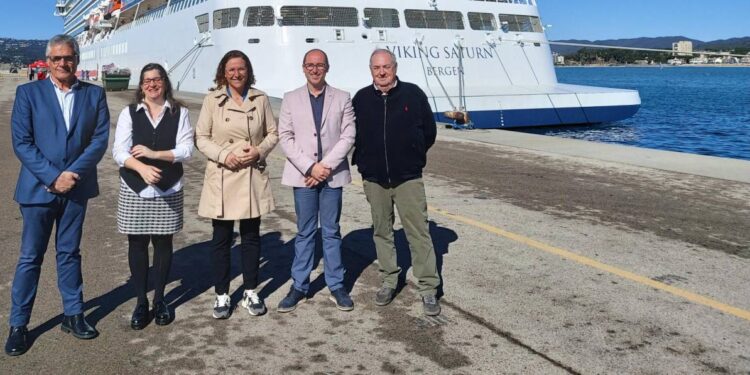 El puerto de Palamós inicia la temporada de cruceros 2024